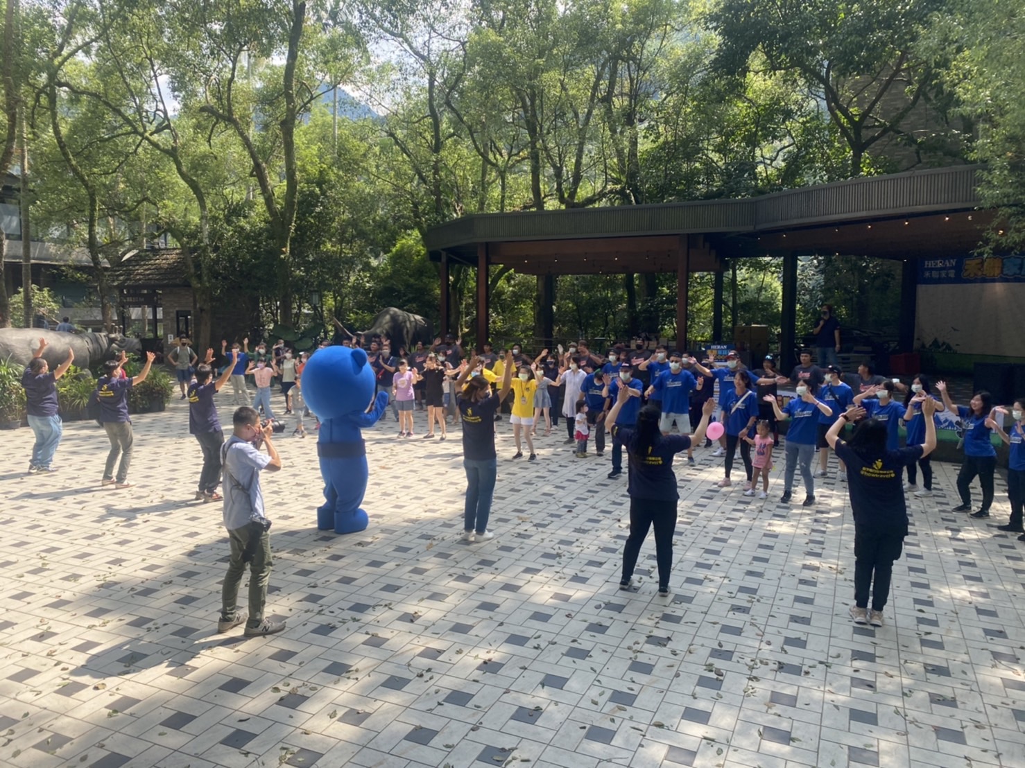 1110917 棒球隊與禾聯碩親近山林公益活動-3.jpg