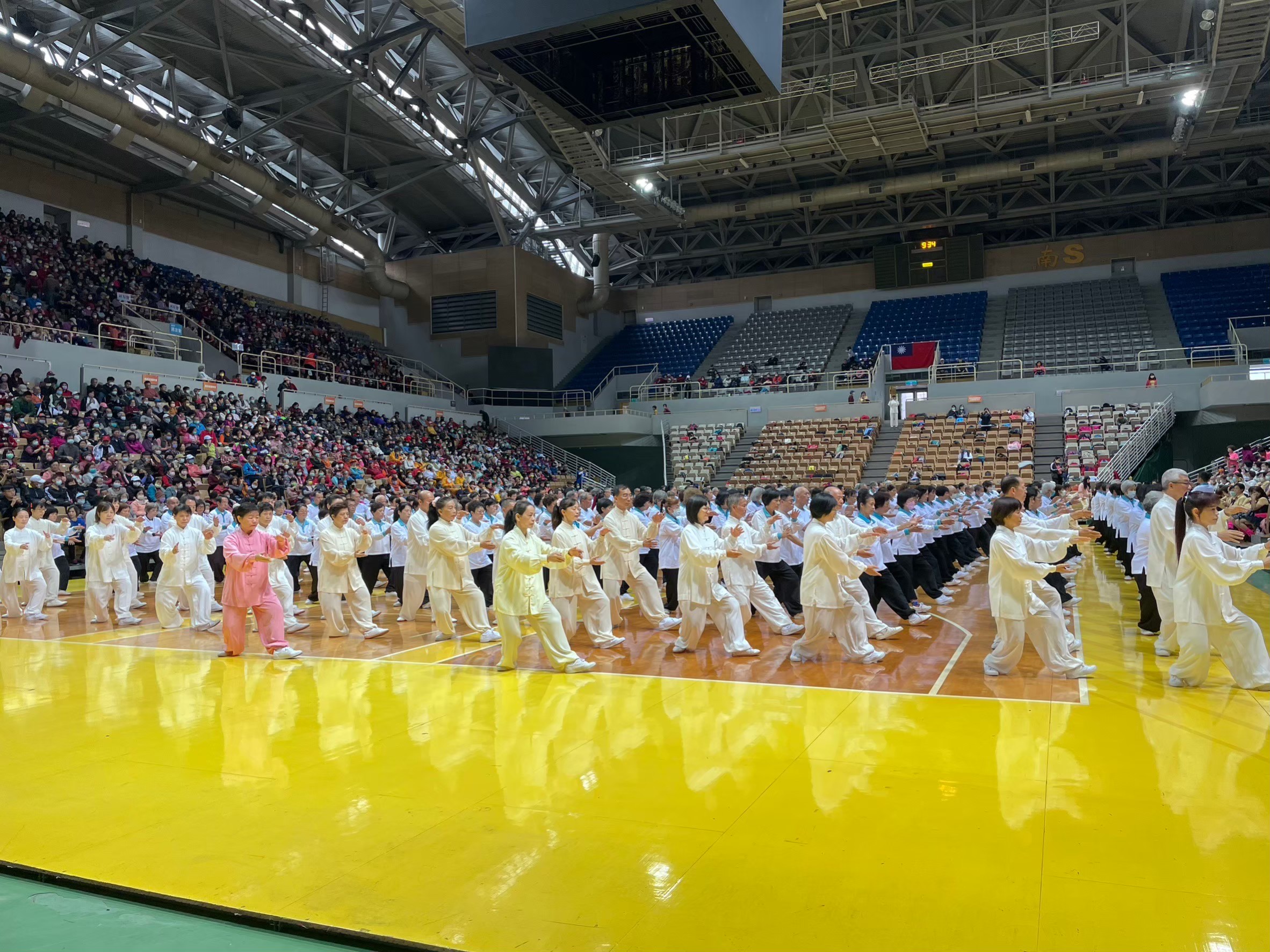 體總表演觀摩嘉年華.jpg