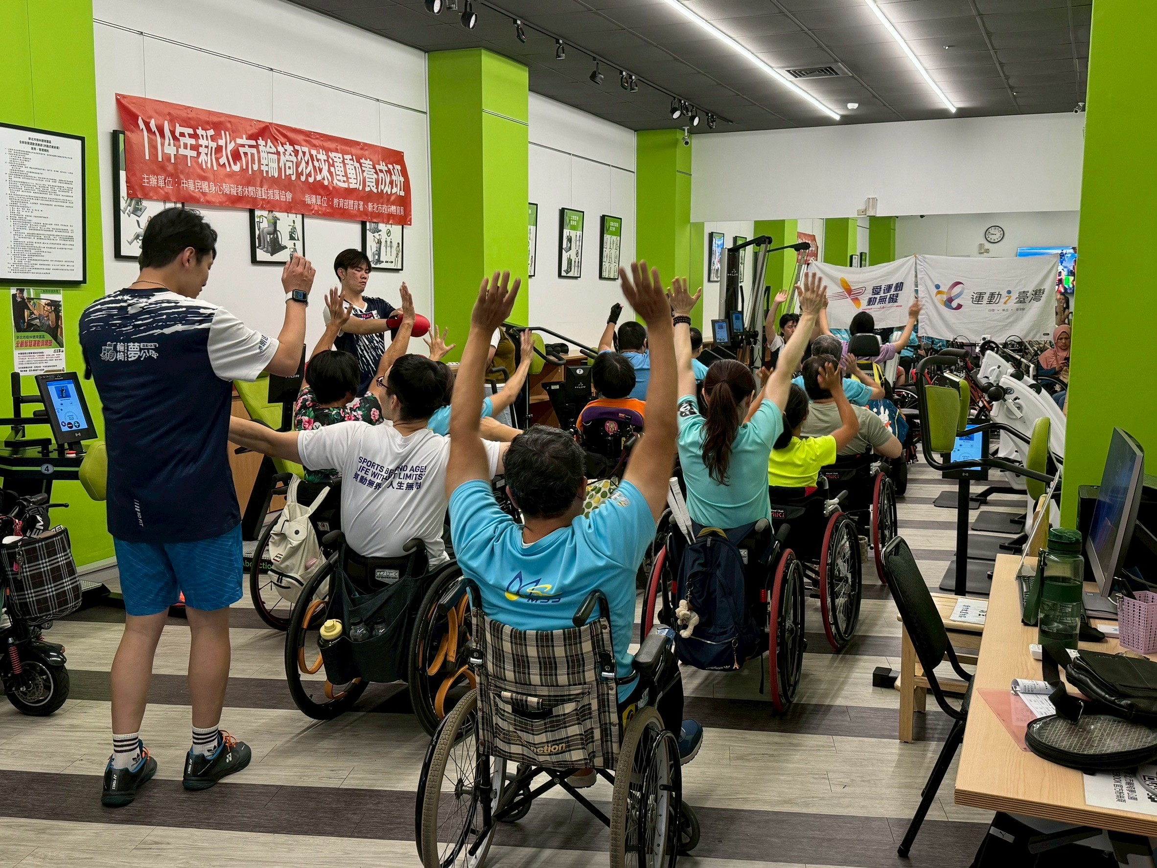 1140817-輪椅羽球..