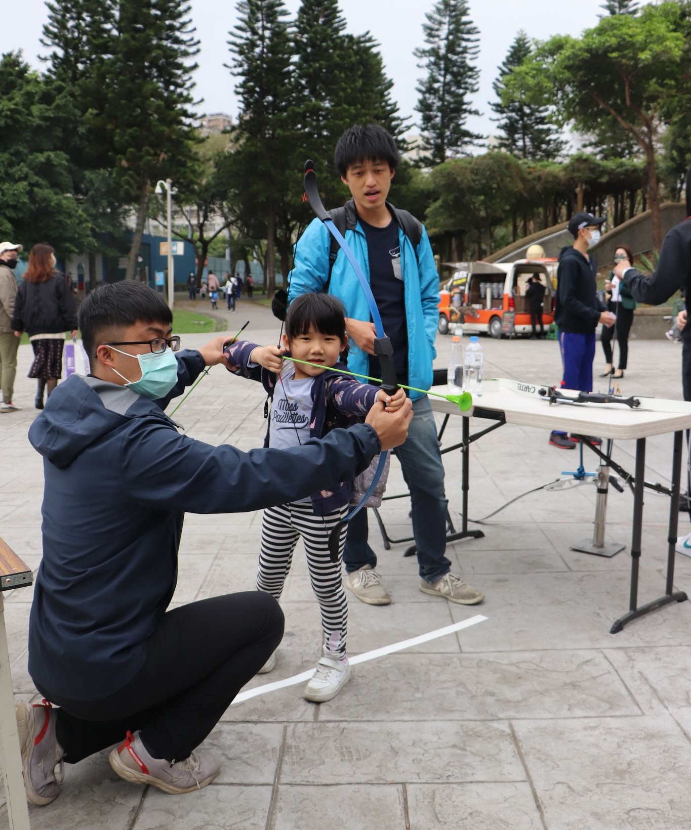 兒童射箭體驗(圖片來源新北凱撒射箭隊)