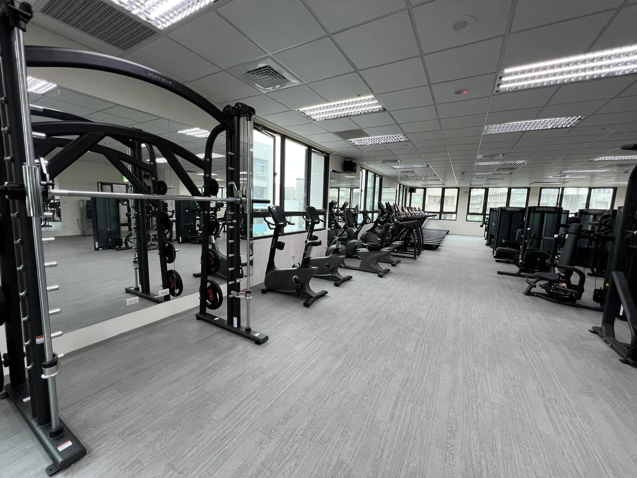 Waypoint fitness中和館，8月8日前購買健身月卡即享88折