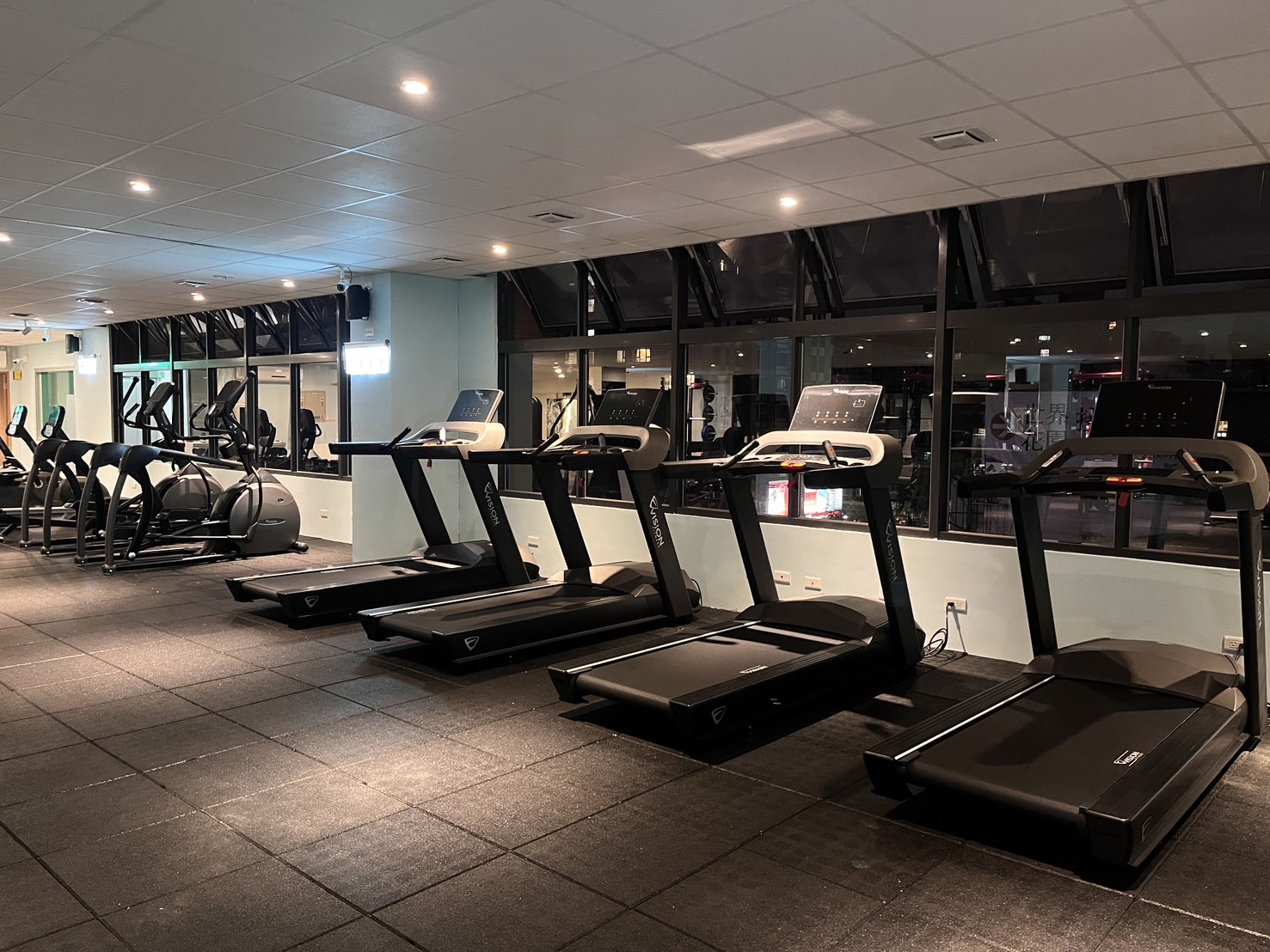 洛德城堡 FunGym 土城店即日起至1月27日止，免費開放試營運